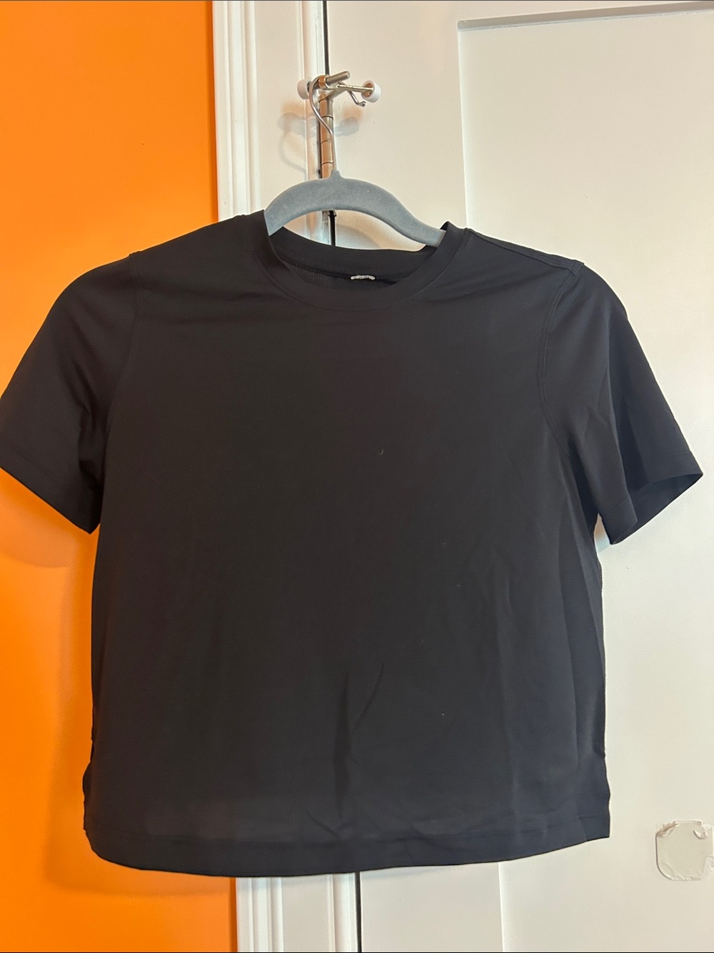 lululemon Black Short Sleeve Activewear Tee
